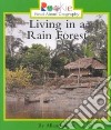 Living in a Rain Forest libro str