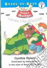 Puppy Mudge Loves His Blanket