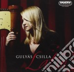 Gulyas Csilla: Latin