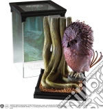 Harry Potter: Noble Collection - Creature Magiche Diorama - Fwooper (Figure) giochi