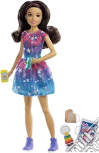Mattel FXG93 - Barbie - Babysitter + Accessori - Sitter Asian Doll giochi