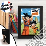 Dragon Ball Super: The Good Gift - Saiyan Dad (Frame Kraft 15x20Cm / Stampa In Cornice) giochi