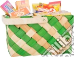 Cestino in vimini con prodotti di marca giochi