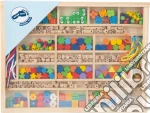 Scatola con elementi da infilare giochi