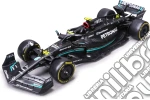 Bburago: F1 Mercedes W14 E Performance  #44 W/Hamilton Figure - 1:24 giochi