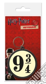 Harry Potter: Pyramid - 9 And Three Quarters (Rubber Keychain / Portachiavi Gomma) giochi