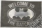 Dc Comics: Pyramid - Batman - Welcome To The Batcave (Rubber Mat / Zerbino Gomma) giochi
