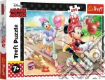 Disney: Trefl - Puzzle 200 - Minnie On The Beach