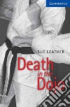 Leather Cambr.read.death In Dojo-pb libro di Sue Leather