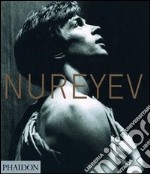 Nureyev. Ediz. inlgese libro