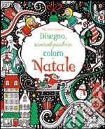 Disegno, scarabocchio e coloro a Natale libro