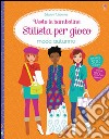 Moda autunno. Con adesivi libro