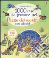 1000 cose da trovare nel Paese dei mostri. Con adesivi. Ediz. illustrata libro