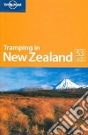 Tramping in New Zealand. Ediz. inglese libro