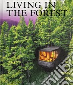 Living in the forest libro