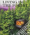 Living in the forest libro