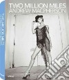 Two million miles libro