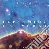 Expanding universe. Photographs from the hubble space telescope. Ediz. inglese, francese e tedesca libro