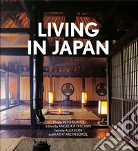 Living in Japan. 45th Ed. Ediz. inglese, francese e tedesca