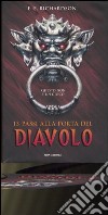 Tredici passi alla porta del diavolo libro