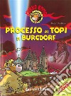 Processo ai topi di Burgdorf. Mukka Emma. Con adesivi. Ediz. illustrata libro di Coolbak Peter