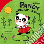 Pandy gioca con la palla libro