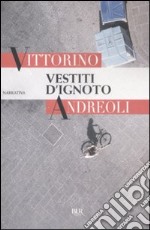 Vestiti d'ignoto libro