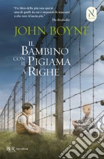 Il bambino con il pigiama a righe