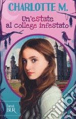 Un'estate al college infestato libro