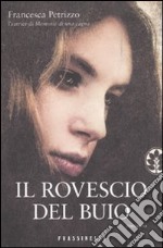 Il rovescio del buio libro