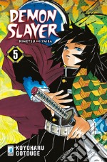 Demon slayer. Kimetsu no yaiba. Vol. 5 libro usato