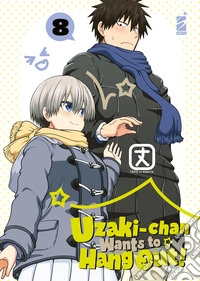Uzaki-chan wants to hang out!. Vol. 8 libro