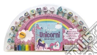 Magici unicorni. Ediz. illustrata. Con 20 gomme per cancellare. Con 10 matite colorate. Con 10 matite grigie. Con temperamatite libro