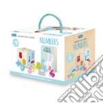 Numbers. Wooden toys. Ediz. a colori. Con gadget