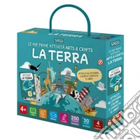 La Terra. Le mie prime attività arts & crafts. Ediz. illustrata. Con 50 stickers. Con 200 traferibili libro