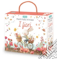 I fiori. Magico puzzle ad acqua. Ediz. illustrata. Con puzzle libro