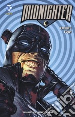 Midnighter. Vol. 1: Fuori libro