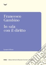 In sala con il diritto libro