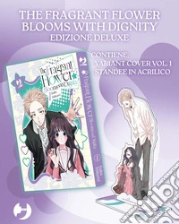 The fragrant flower blooms with dignity. Ediz. deluxe. Con gadget. Vol. 1 libro