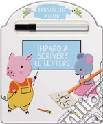 Imparo a scrivere le lettere. Ediz. a colori. Con pennarello magico libro