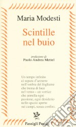 Scintille nel buio libro