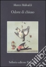 Odore di chiuso libro usato