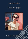 Il tailleur grigio libro