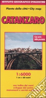 Catanzaro 1:6 000. Ediz. multilingue libro