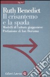 Il crisantemo e la spada. Modelli di cultura giapponese libro