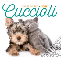 Cuccioli. Calendario desk 2025