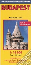 Budapest 1:16 000. Ediz. multilingue libro