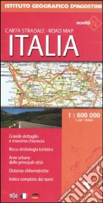 Italia 1:800 000. Ediz. multilingue libro