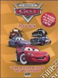 Il mondo di Cars. Play box. Libro puzzle con adesivi libro
