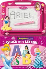 Conta con noi. Principesse. Ediz. illustrata. Con gadget libro